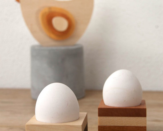 Moderne Eierbecher