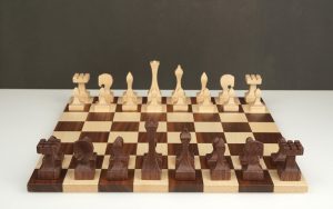 Schachbrett und Figuren | Projekte für die Dekupiersäge