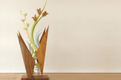 Blumenvasen-Skulptur